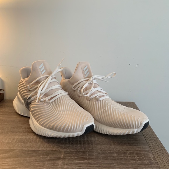 adidas alphabounce instinct linen
